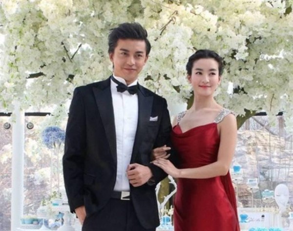 “同姓恋”明星夫妻，第一对不红但幸福，最后一对至今都没有孩子