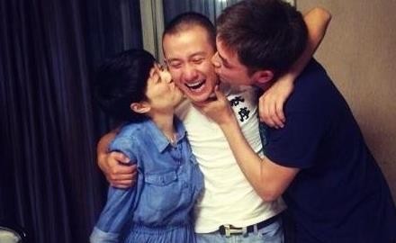 姐弟恋的5对明星夫妻，你最看好哪一对呢？网友：羡慕谢娜