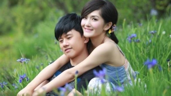 姐弟恋的5对明星夫妻，你最看好哪一对呢？网友：羡慕谢娜