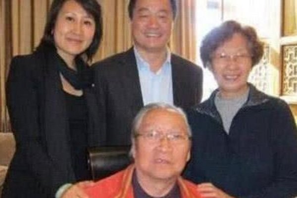 张凯丽第一任老公大山 老公淡泊名利不受明星老婆欢迎