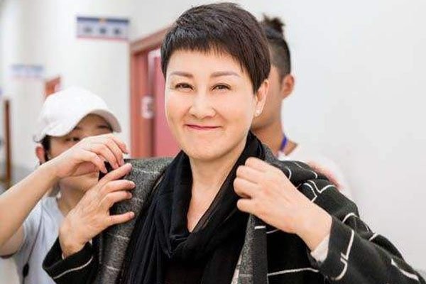 张凯丽老公不是大山吗 两个人一起上了春晚就被传是夫妻