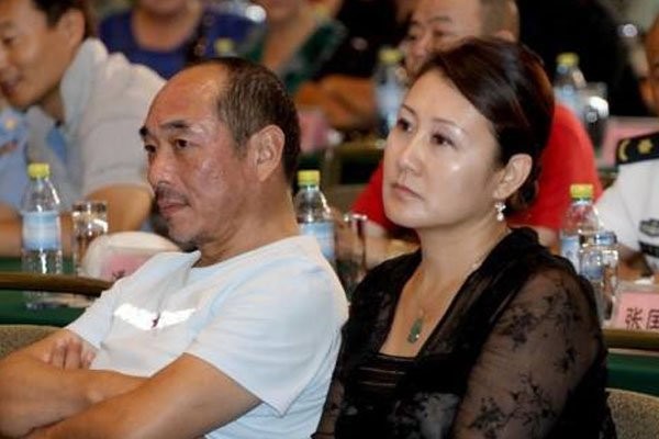 张凯丽老公不是大山吗 两个人一起上了春晚就被传是夫妻