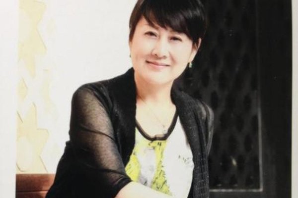 张凯丽第一任老公大山 老公淡泊名利不受明星老婆欢迎