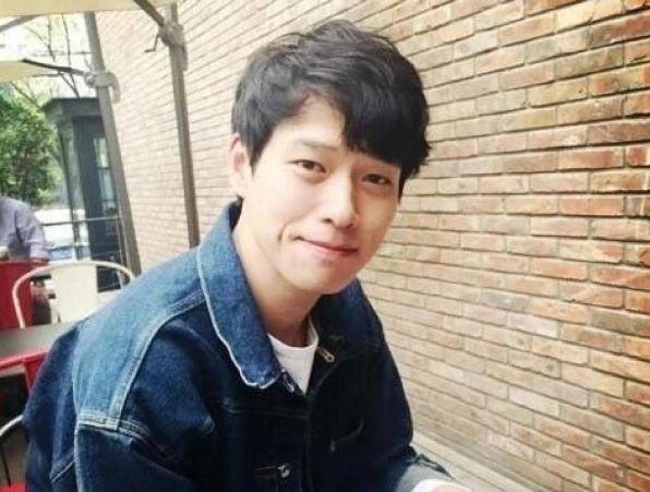 继张艺兴后，又一男星被踢出自己粉丝群，并遭警告：进一次踢一次