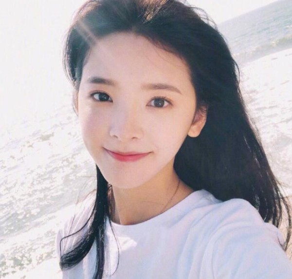 章若楠什么大学(章若楠属于几线明星)