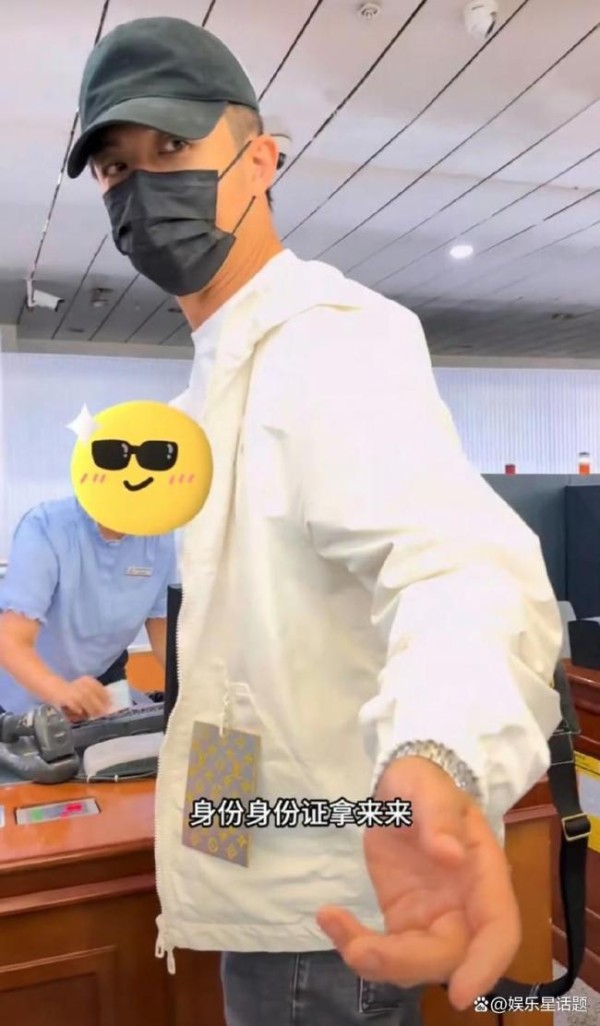 第一次见粉丝把明星整红温了