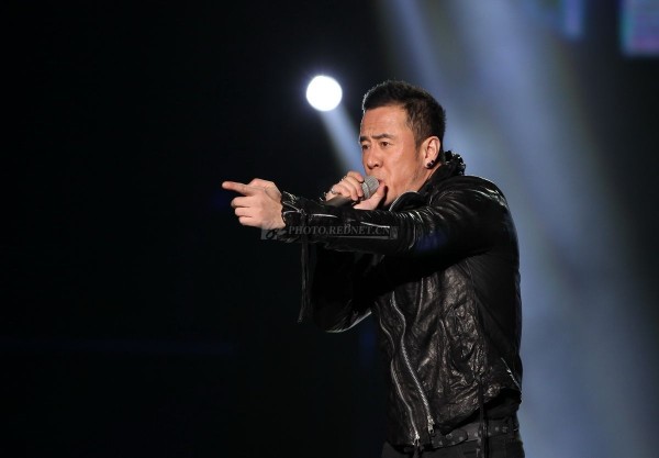 都是沙哑老男人嗓音，刀郎和杨坤，谁技高一筹