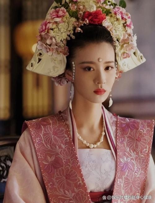 杨洋绯闻女友王楚然：美貌与才华并存的新生代女神