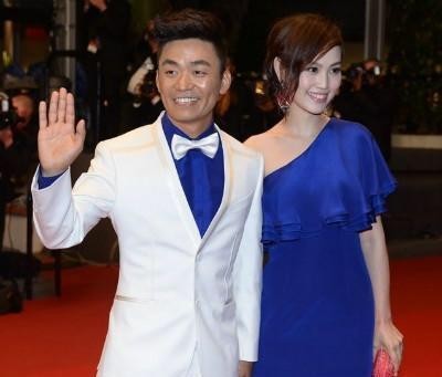 八大丑明星娶了漂亮老婆，最后一位很尴尬