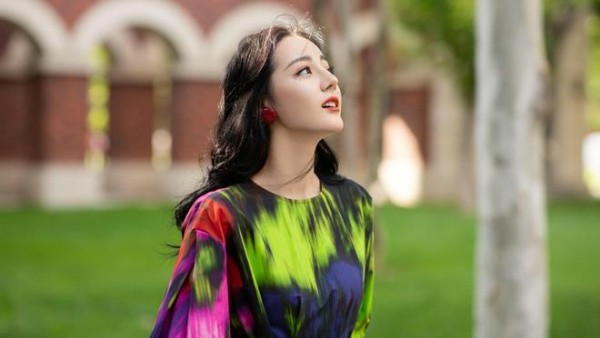 明星点评：迪丽热巴、大S、孟子义、李汶翰、张兰、惠英红