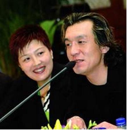 盘点与初恋情人步入婚姻殿堂的10大女星