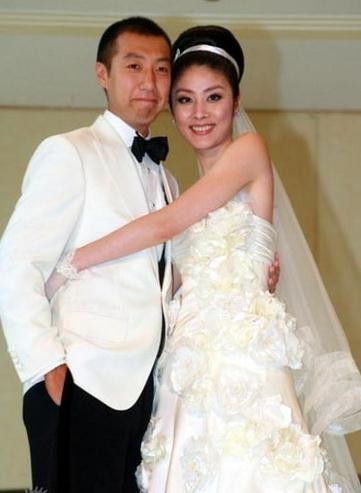 盘点与初恋情人步入婚姻殿堂的10大女星