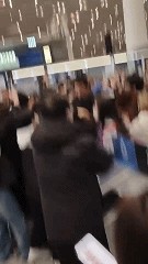 代拍乱象：明星受困，粉丝受害，娱乐圈亟待整治
