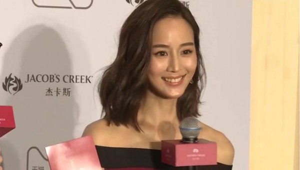 张钧甯不止是学霸，出身名门望族，家世吊打诸多女星！