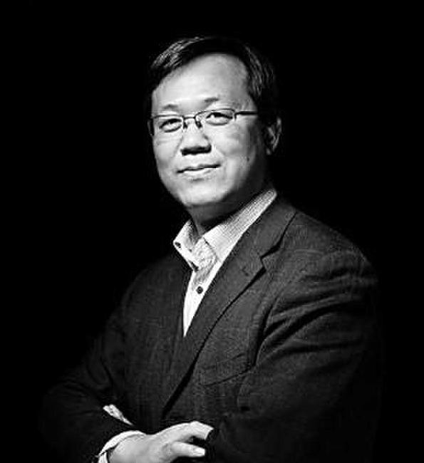没有了著名的“狗仔”卓伟, 娱乐圈爆料起来, 也如此来得猛烈?