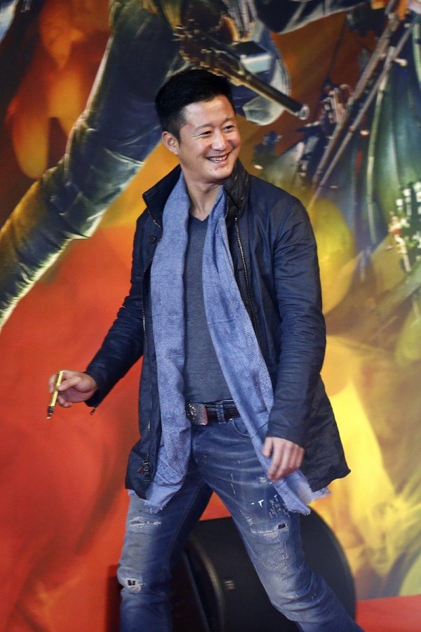 吴京：从“战狼”到“伪爱国”争议，硬汉背后的真实与误解