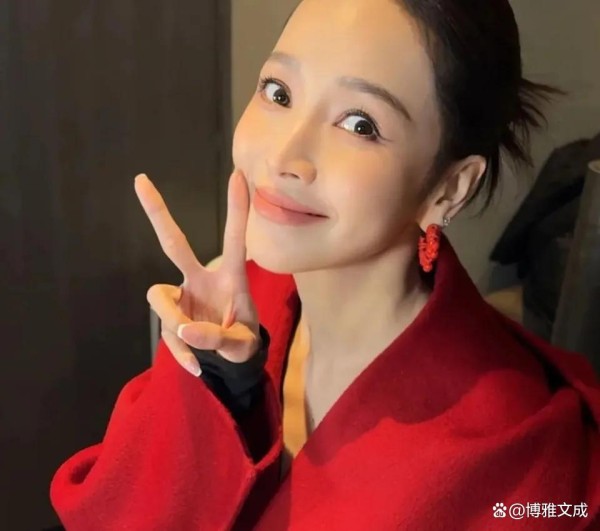 侯佩岑转发央视贴文背后的两岸关系与艺人态度