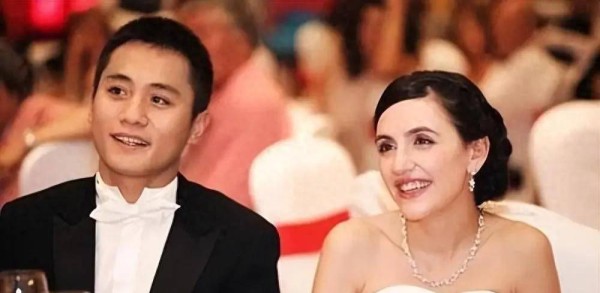 刘烨：比起谢娜，娶她为妻，是我这辈子做过最正确的决定