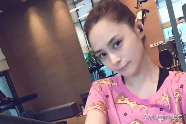 阿娇：从青涩少女到璀璨星辰的蜕变之旅！