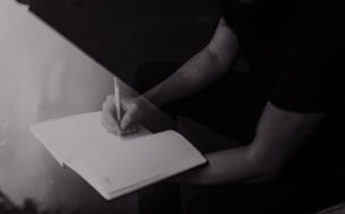 女明星和图钉公主读后感100字
