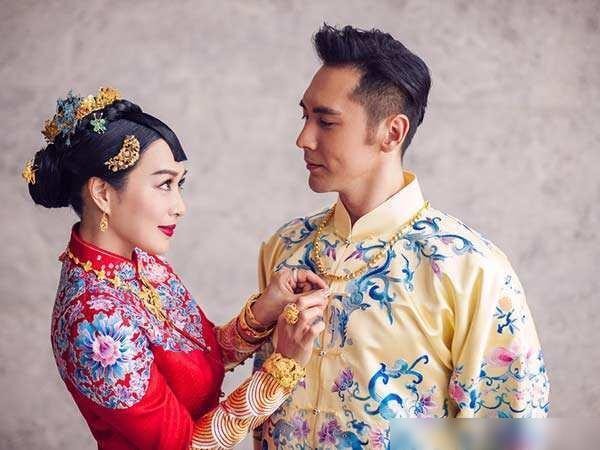 曾经都是娱乐圈里的女神，有过失败的婚姻，如今生活得让人羡慕