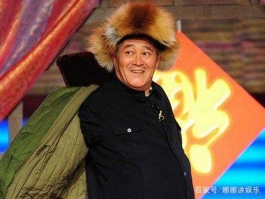 他在东北曾红极一时，赵本山对他赞不绝口，却因涉毒被警方拘留