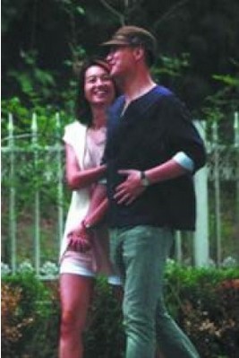 朱丹第五段恋情曝光与演员周一围激吻