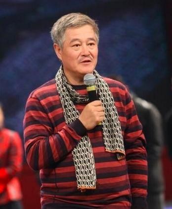 很多明星想和他攀上关系！从幕前到幕后，赵本山的经历相当传奇