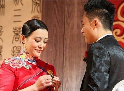 盘点娱乐圈补办婚礼的八对明星，看看谁最浪漫？