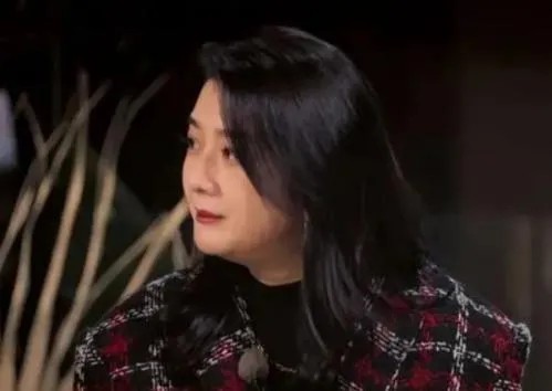 吴雅婷家境怎么样及个人资料简介(吴雅婷结婚了吗和谁)