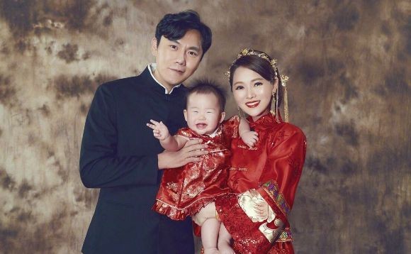 伊能静口碑崩坏，我劝你别再假装婚姻幸福