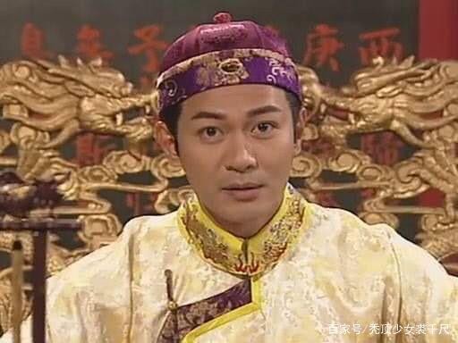 江华早年劈腿邓萃雯惹13年恩怨，儿子现走在抗疫一线称愿一起面对