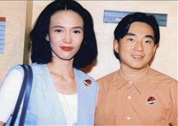 他是梅艳芳的小师弟，跟富婆同居16年被甩，年过60一无所有