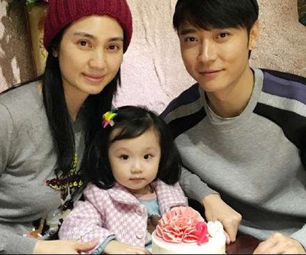 张丹峰和洪欣小三离婚事件 洪欣真是亏到底了