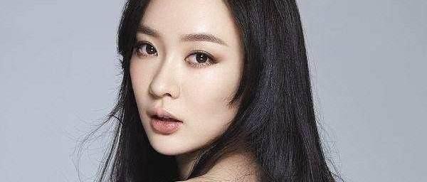 “华谊千金”开撕一线女星, 曝光所有的照片, 网友: 婚姻还要么?