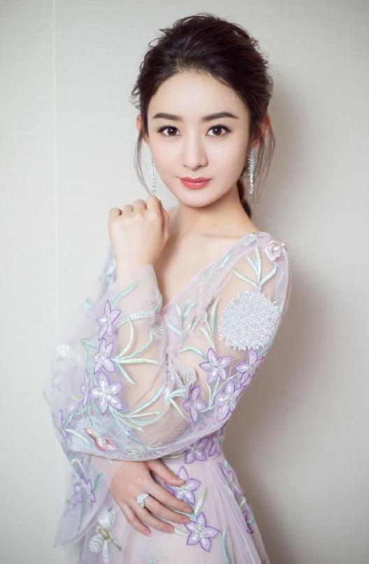 王思聪从来不黑的两个女星：一个是喜欢，一个是敬佩！