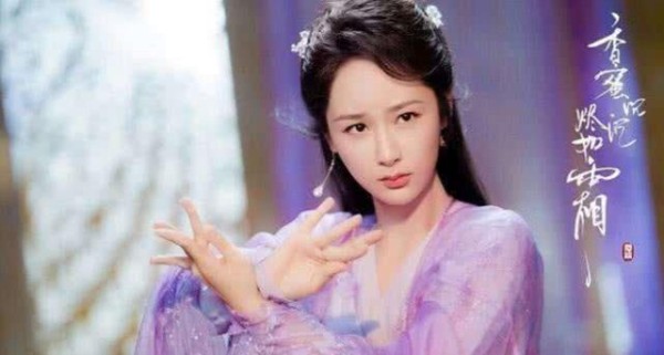 比女明星漂亮的人多的是，只是没有明星名气，这种说法是真的吗？