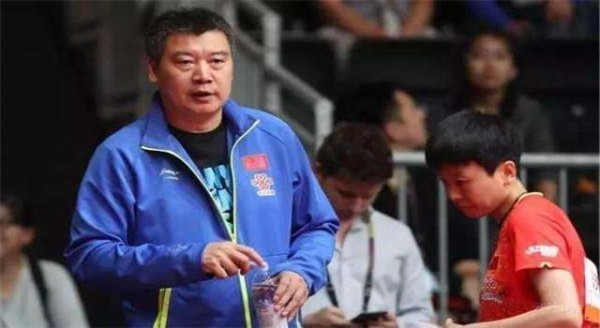 孙颖莎与教练黄海诚关系缓和？孙颖莎与黄海诚训练中面带笑意