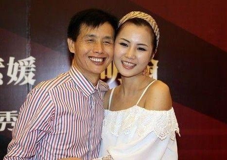 87岁男明星与27岁娇妻离婚原因曝光，只因娇妻拒绝行房生子