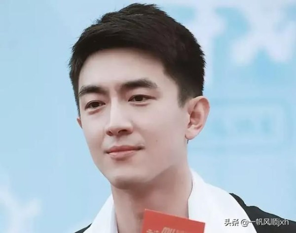 林更新和王思聪是什么关系 基友？表兄弟俩有特殊关系么