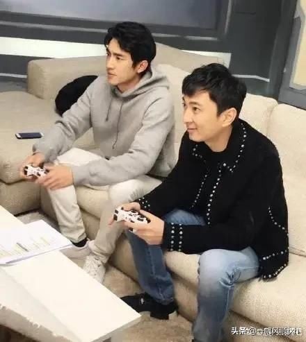 林更新和王思聪是什么关系 基友？表兄弟俩有特殊关系么