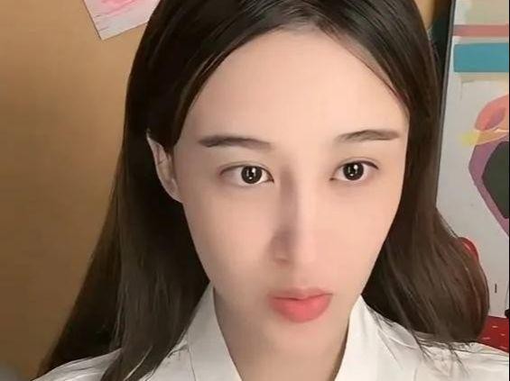 辛雨锡再曝猛料，苦心经营多年“富二代”人设的秦霄贤，彻底完了