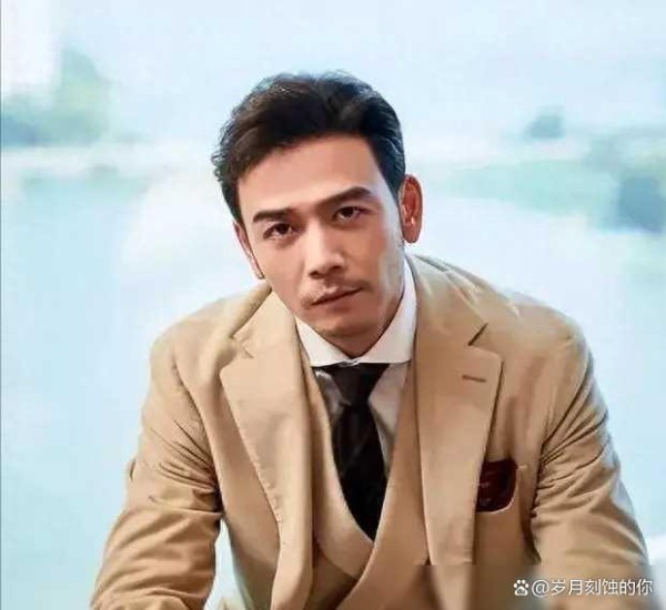 杨烁婚姻风波：净身出户承诺引热议
