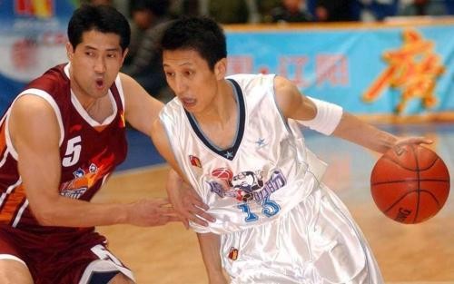 李晓勇，曾经非要靠才华吃饭的CBA颜值王！