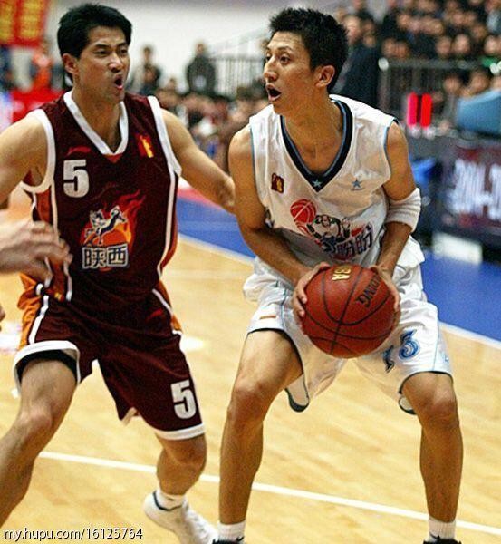 李晓勇，曾经非要靠才华吃饭的CBA颜值王！