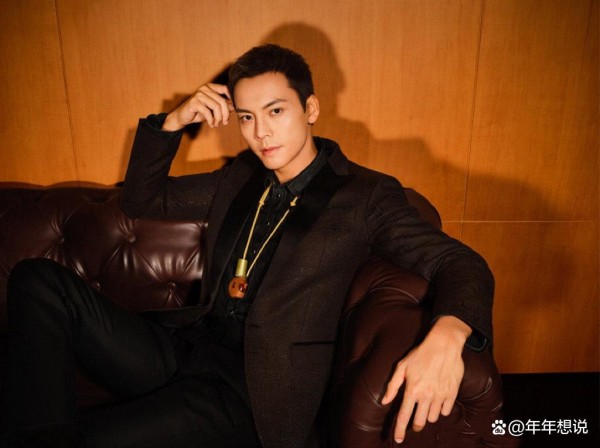 陈伟霆何穗疑似分手，娱乐圈也太乱了吧