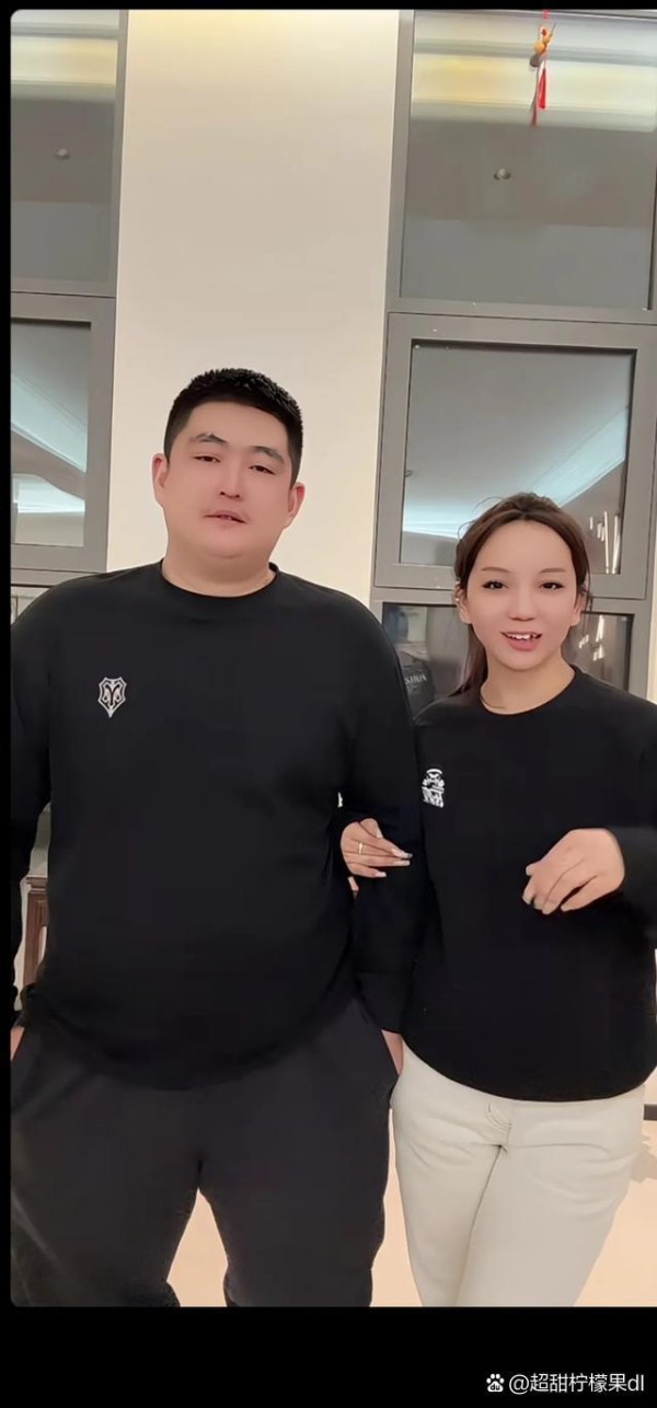 大年三十，赵本山公子赵大牛...@超甜柠檬果dI的动态
