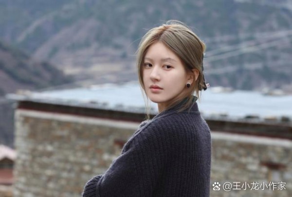 赵露思新综艺堪称迷惑行为大赏...@王小龙小作家的动态