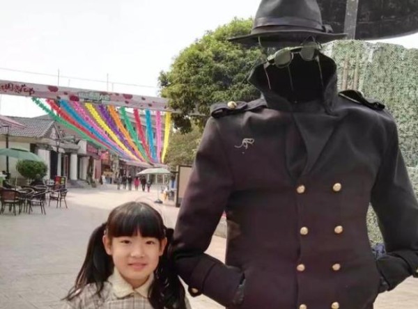 横店群演真实生活状态，看完你还能淡定吗？网友：这就是生活！
