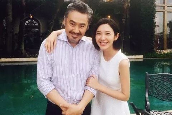 唐艺昕与吴秀波的关系 娱乐圈不能细扒全是亲戚连襟